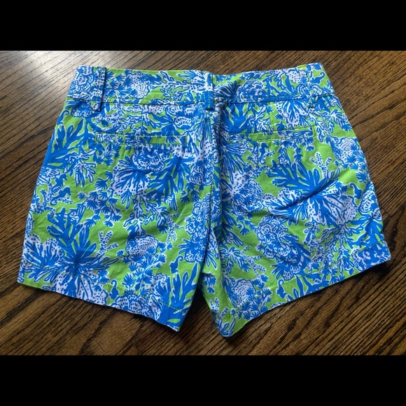 Lilly Pulitzer Callahan Shorts in Limeaid Biggest Fan - Picture 3 of 4
